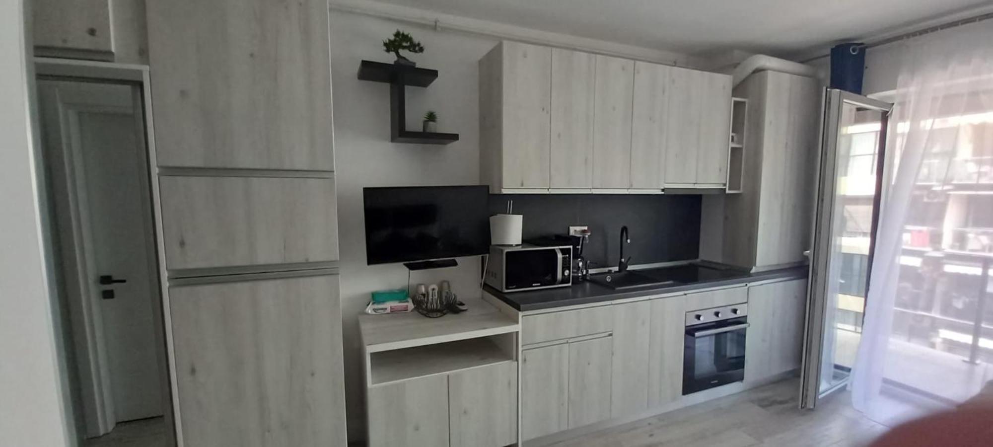 Garsoniera Saturn Apartman Kültér fotó